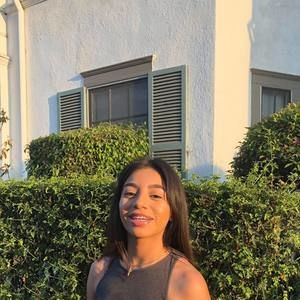 Meet your Posher, Aline